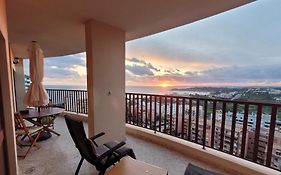 O Wow Sunset Beach And Cliffs View